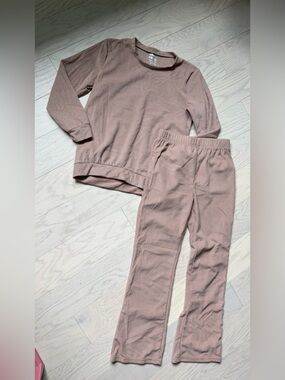 Kids Sleep On It Ribbed Lounge Pants and Top Set - New without tags